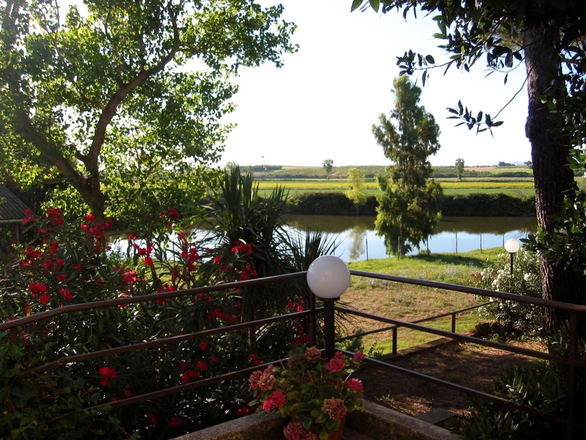 Agriturismo Peretti Fonteblanda Eksteriør billede